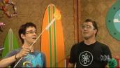 Elliot and the Surfing Scientist: Hydrogen and its properties