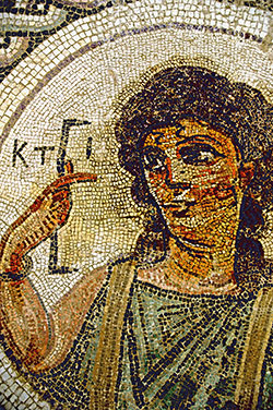 Mosaic showing upper body of Roman woman